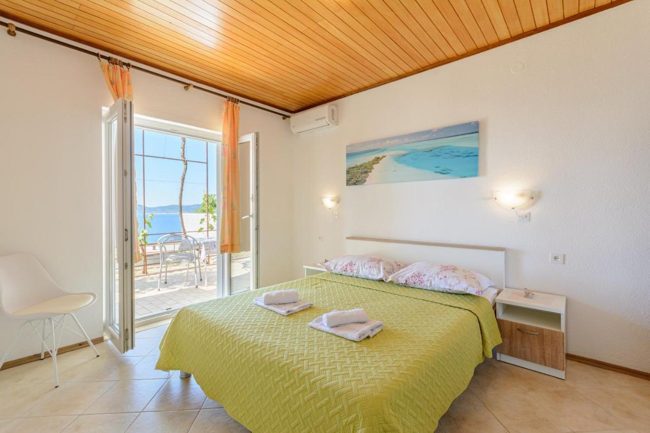 Rooms Sani Брела Экстерьер фото