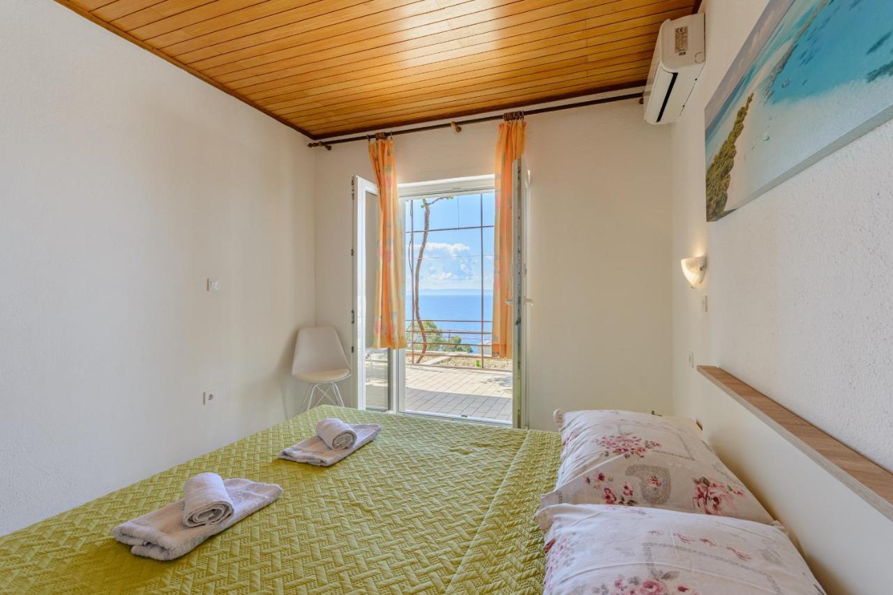 Rooms Sani Брела Экстерьер фото