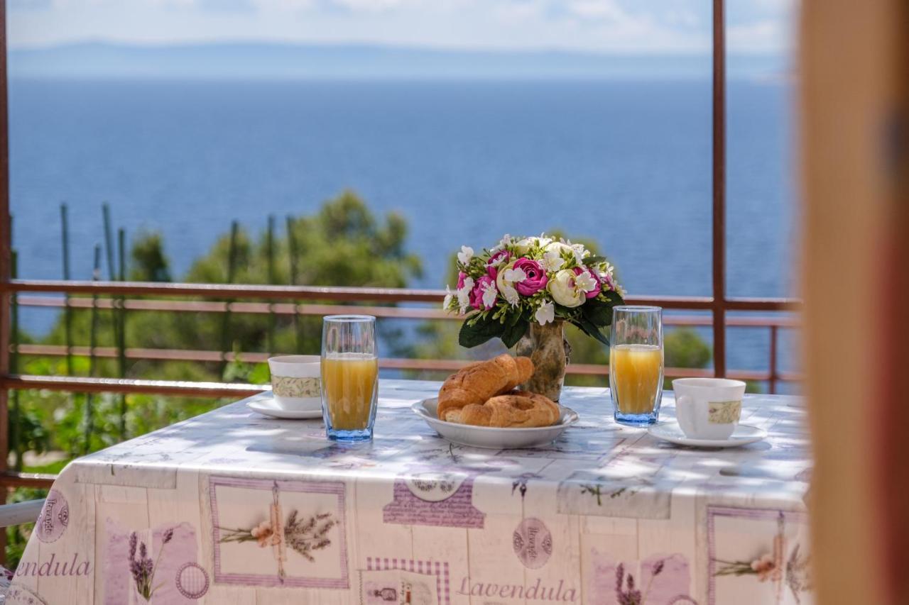 Rooms Sani Брела Экстерьер фото