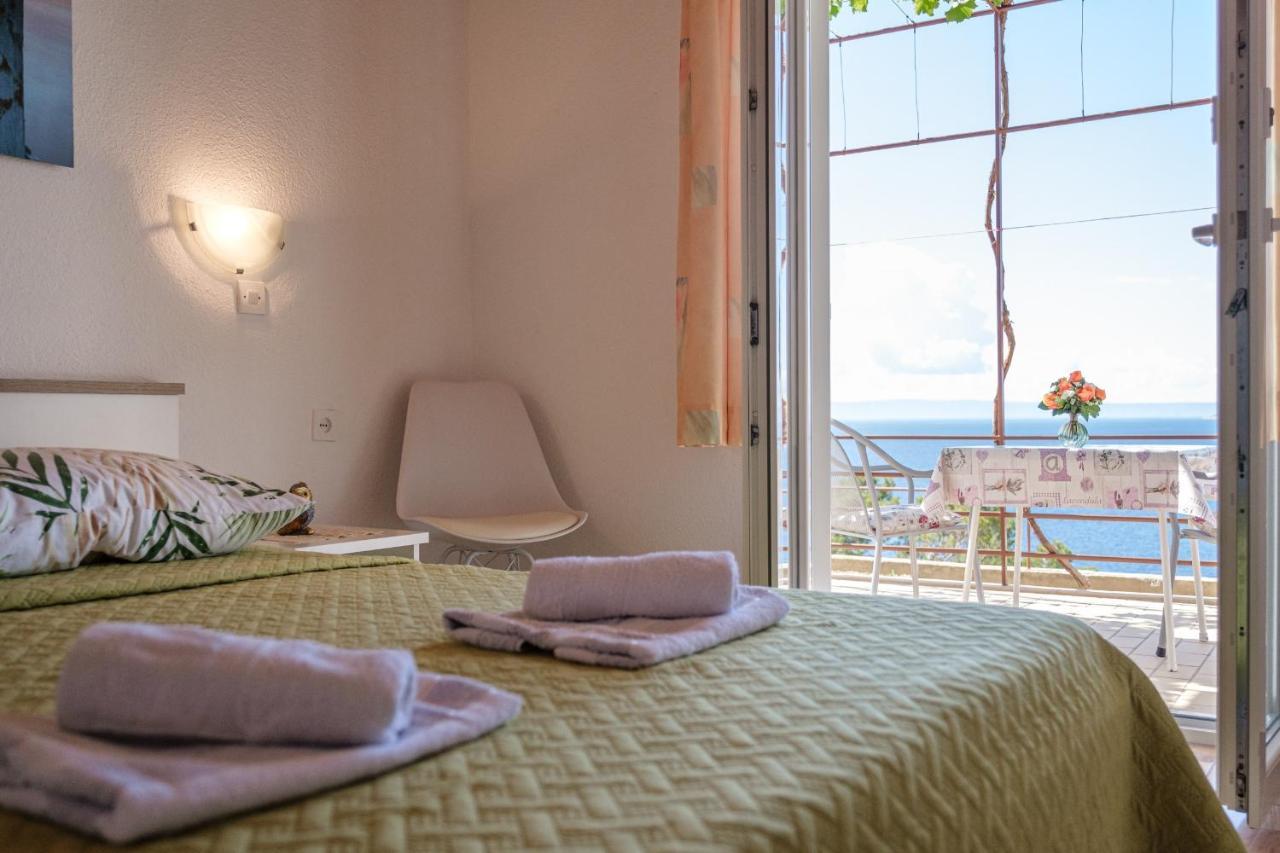 Rooms Sani Брела Экстерьер фото