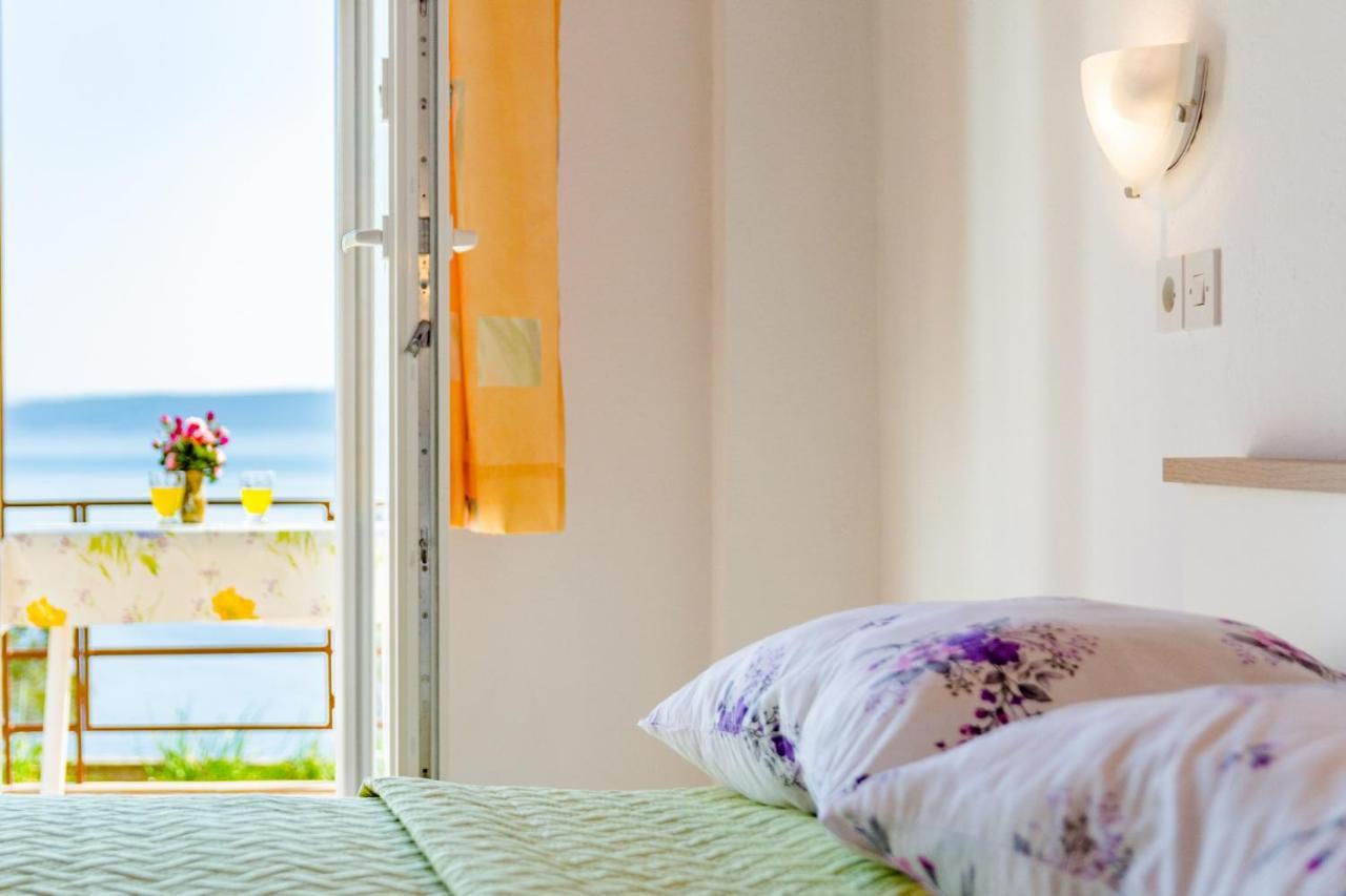 Rooms Sani Брела Номер фото